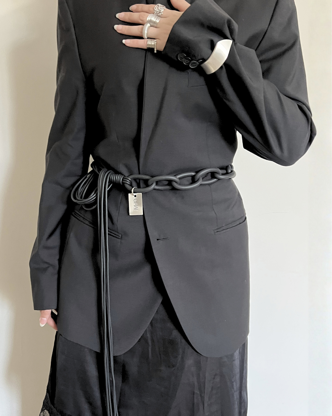 THE LATEX CHAIN-ON-FRINGE BELT