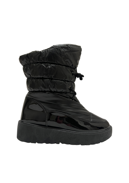 BLACKOUT STATEMENT PUFFER BOOTS