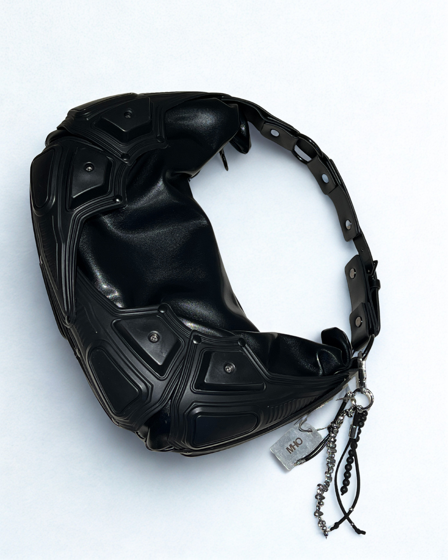 THE FRINGE [Charm Clipper]