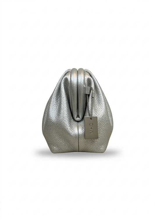 THE SLOUCH BAG [silver leather]