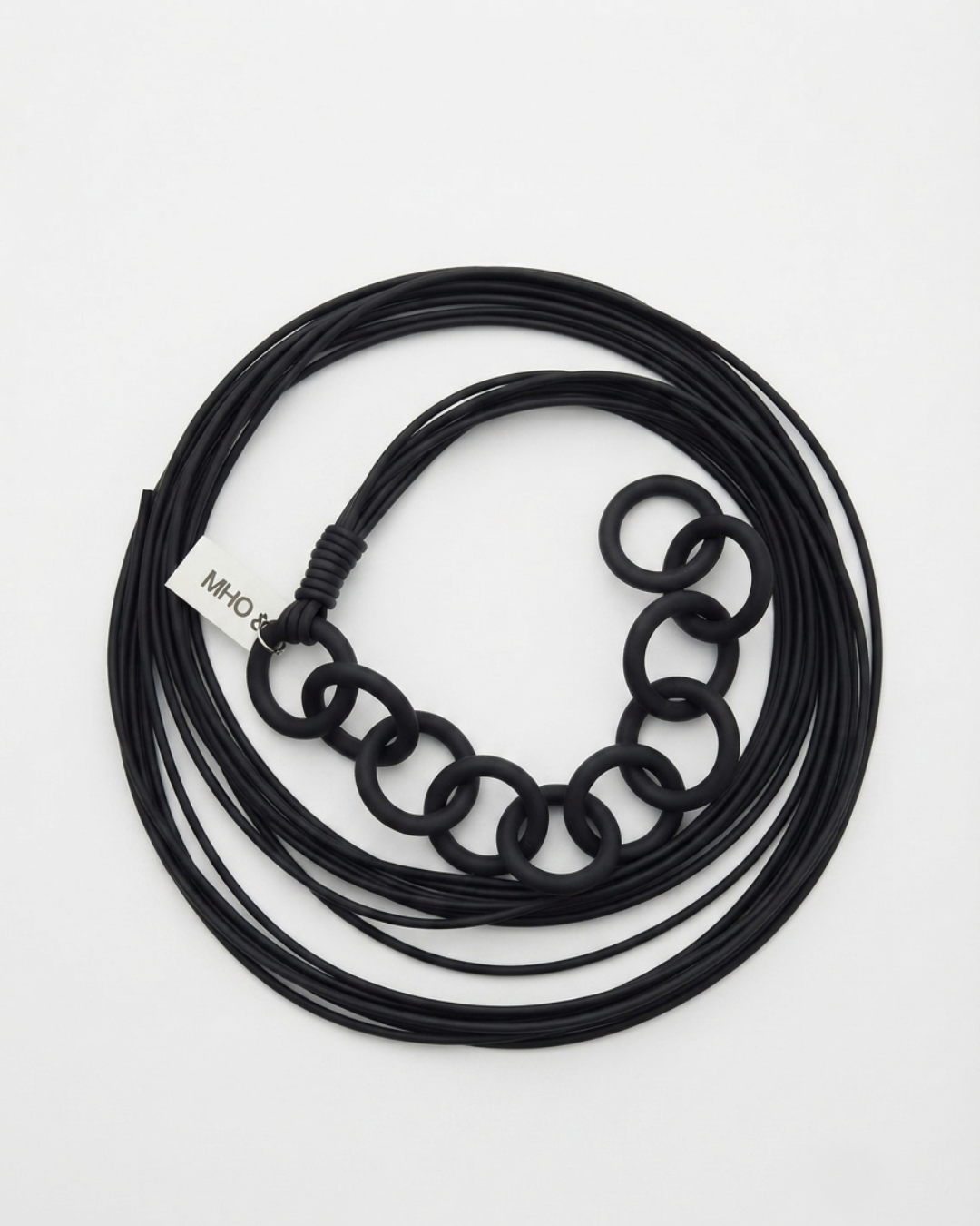 THE LATEX CHAIN-ON-FRINGE BELT