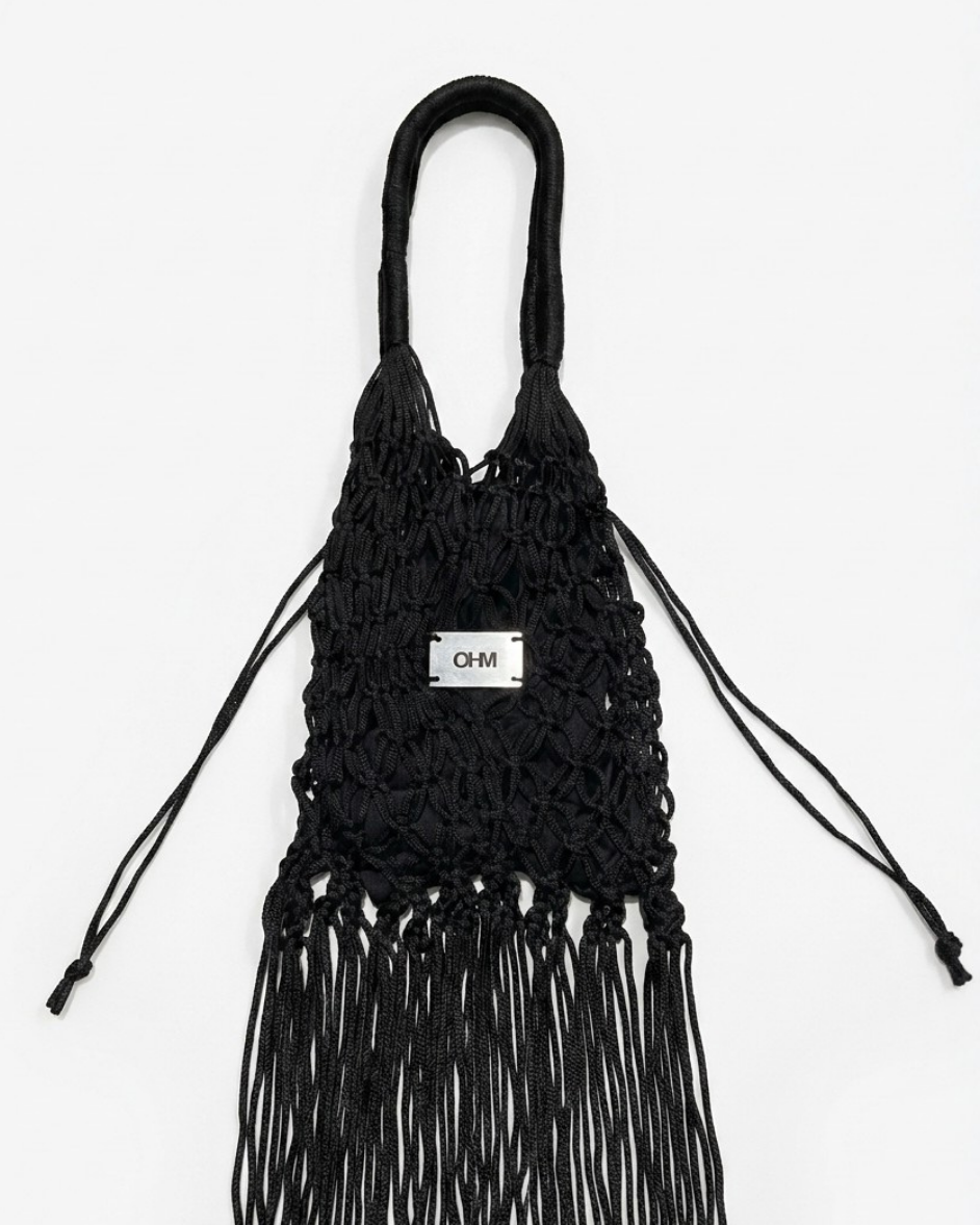 THE FRINGED TOTE BAG [jet-black]