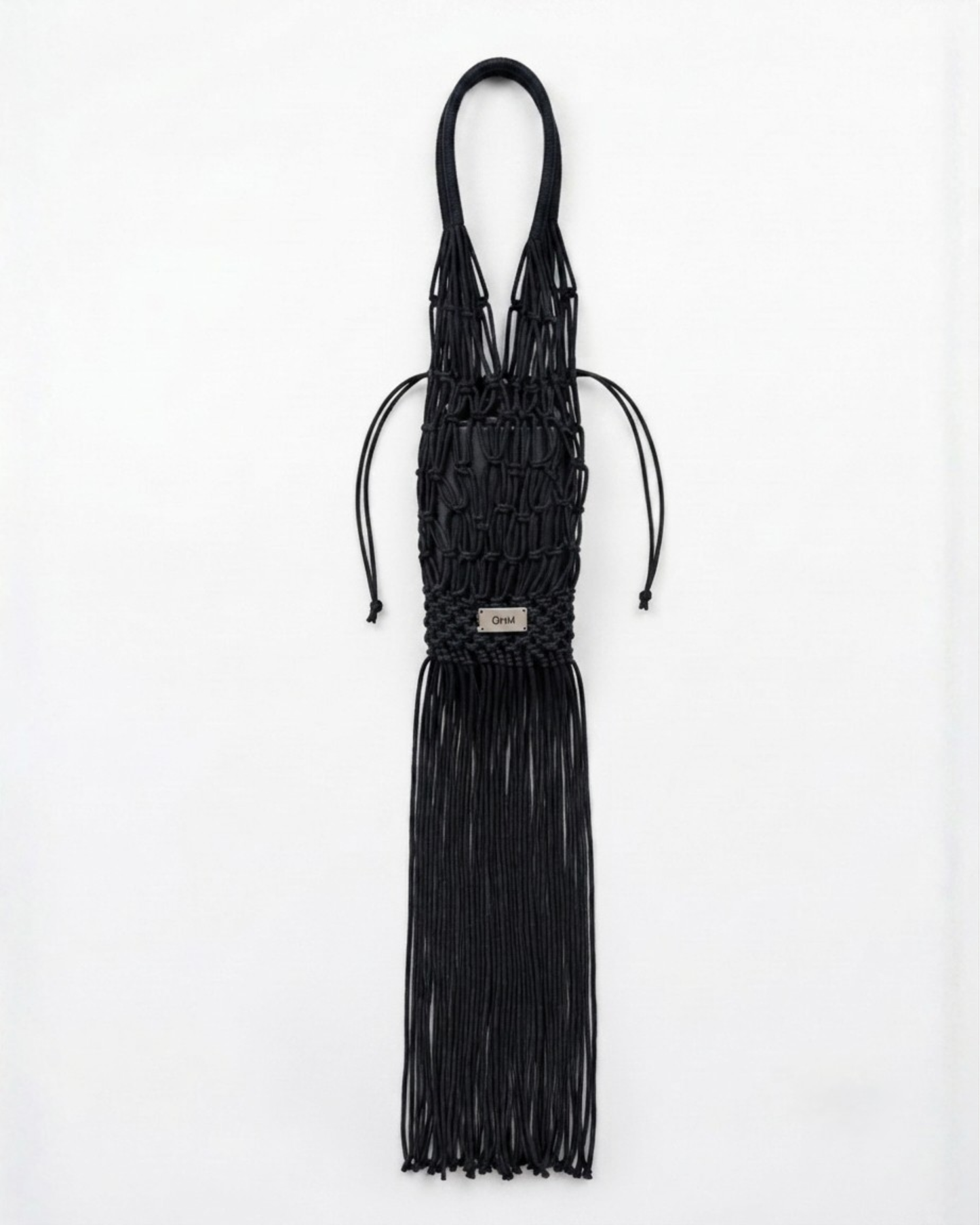 THE MAXI FRINGED TOTE BAG [jet-black]
